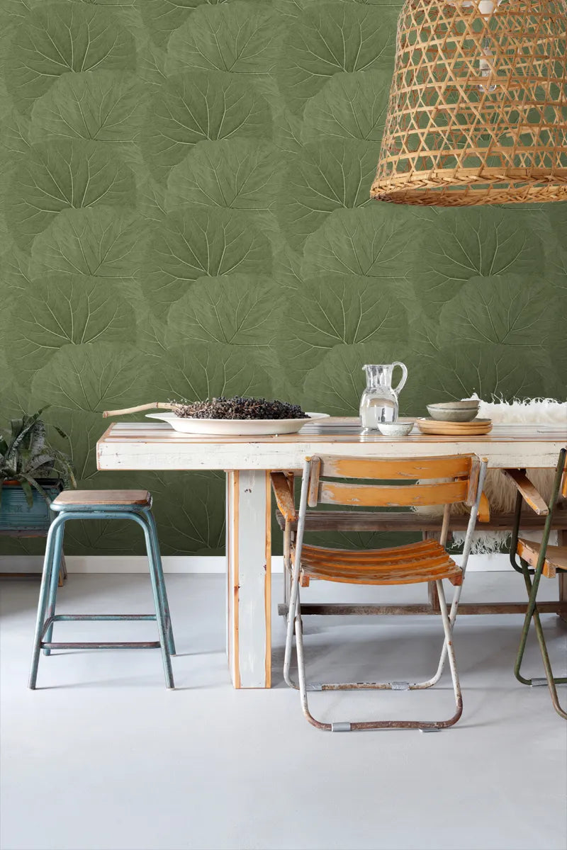 Jungle Fever - Lush Harmony botanical wallpaper ESTAhome