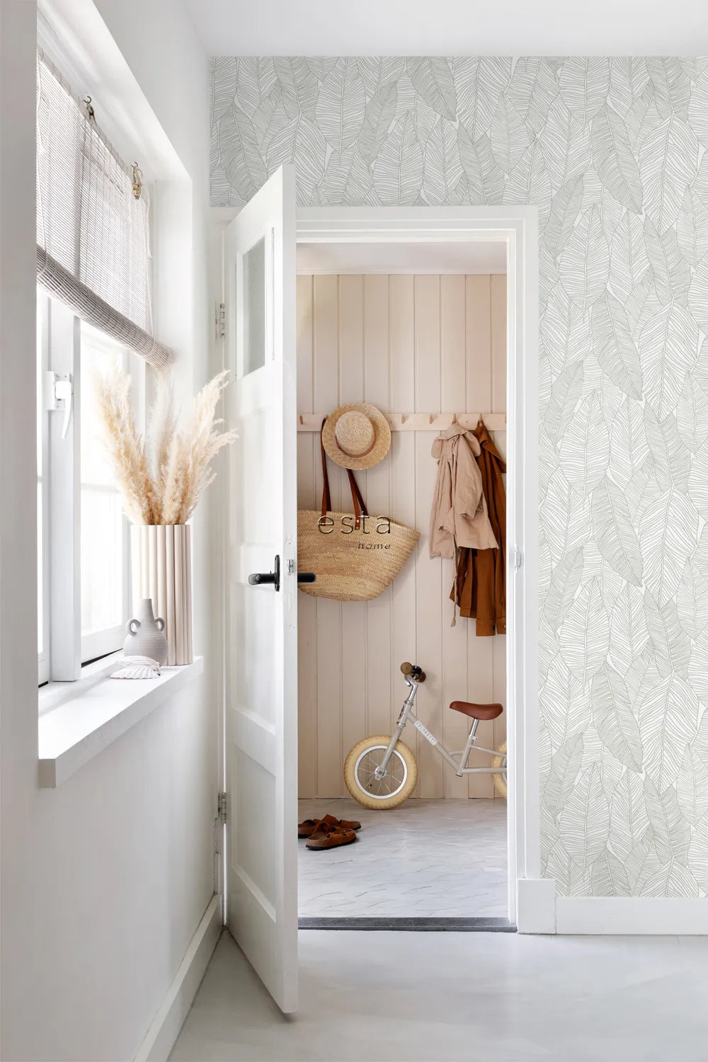 Jungle Fever - Leaf Mirage botanical wallpaper ESTAhome