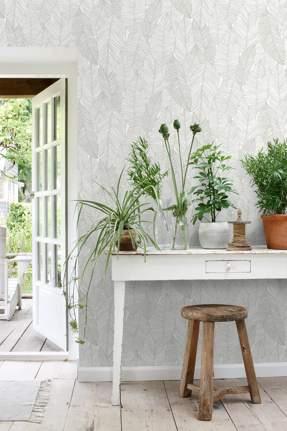 Jungle Fever - Leaf Mirage botanical wallpaper ESTAhome