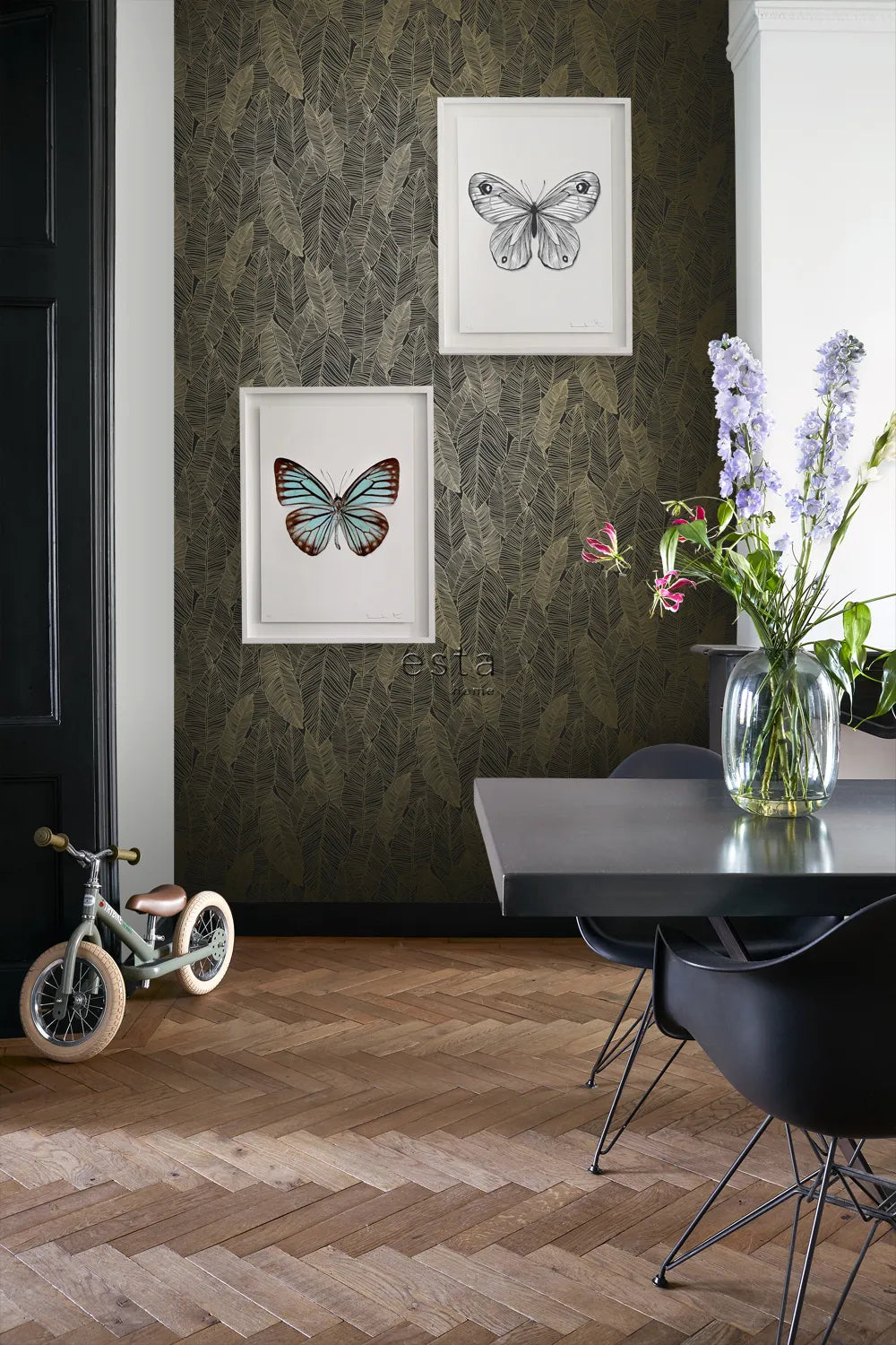 Black & White - Golden Canopy botanical wallpaper ESTAhome