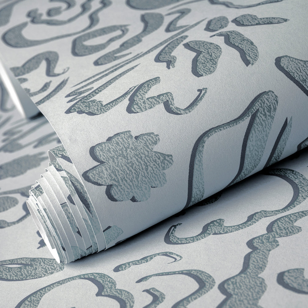 Salt & Pepper - Fiore botanical wallpaper Hohenberger    