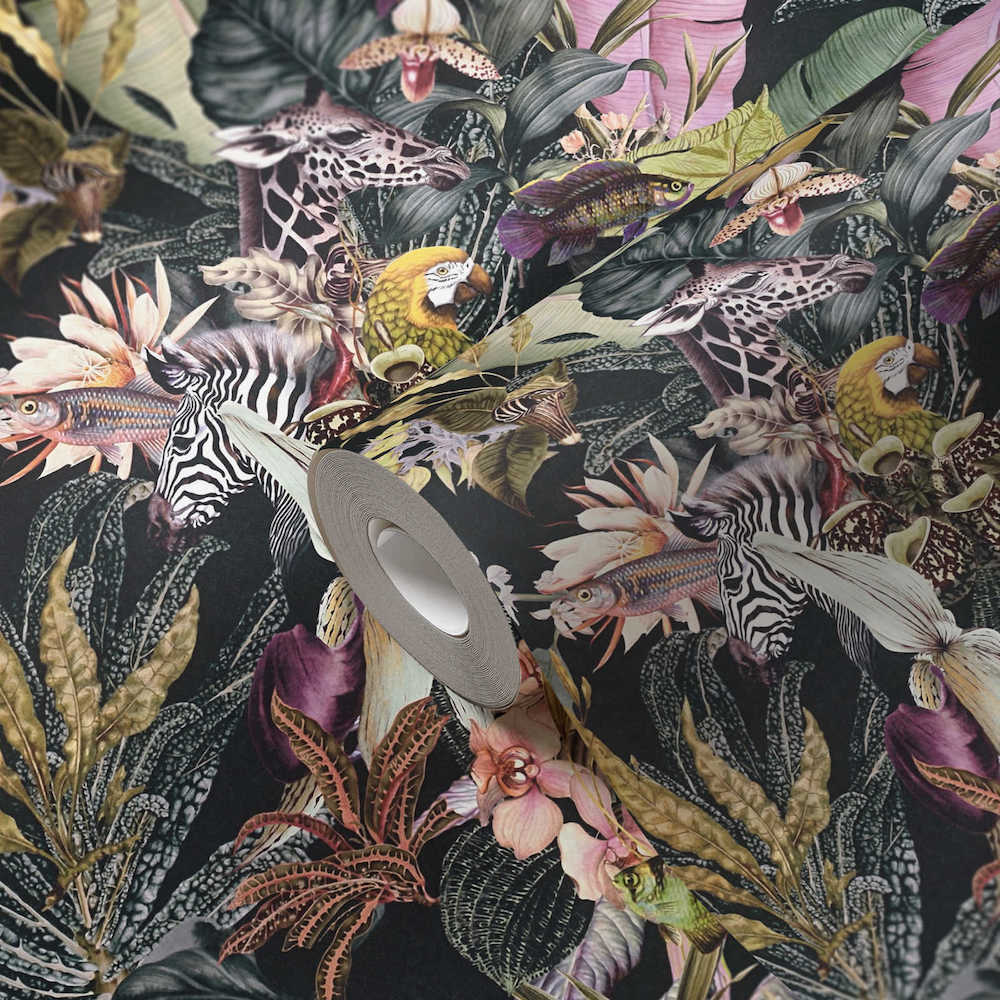 Dream Flowery - Tropical Animals botanical wallpaper AS Creation    