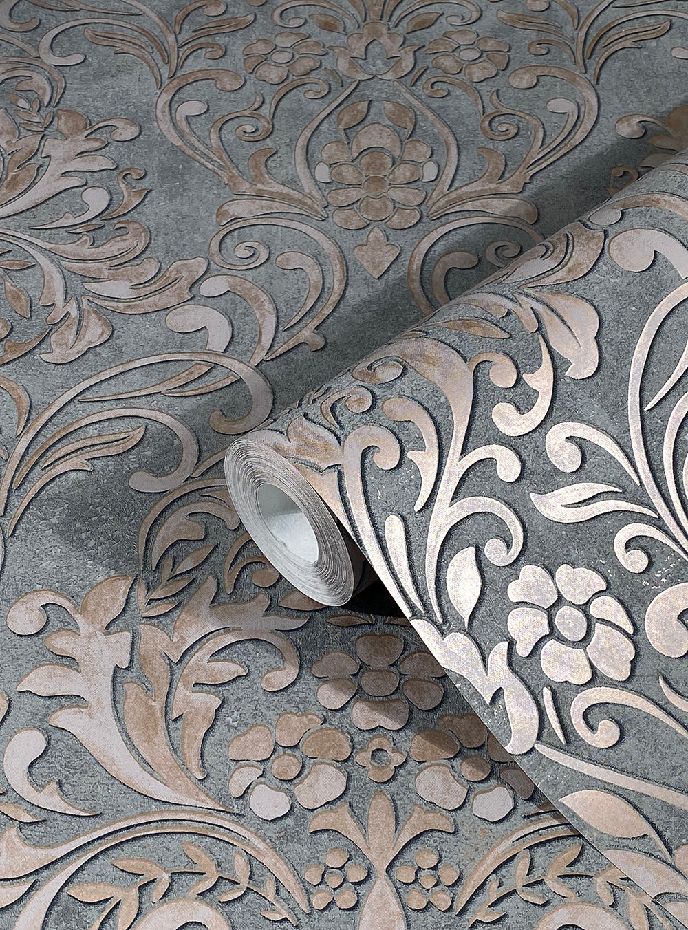 City Glam - Damask Embellish damask wallpaper Marburg    