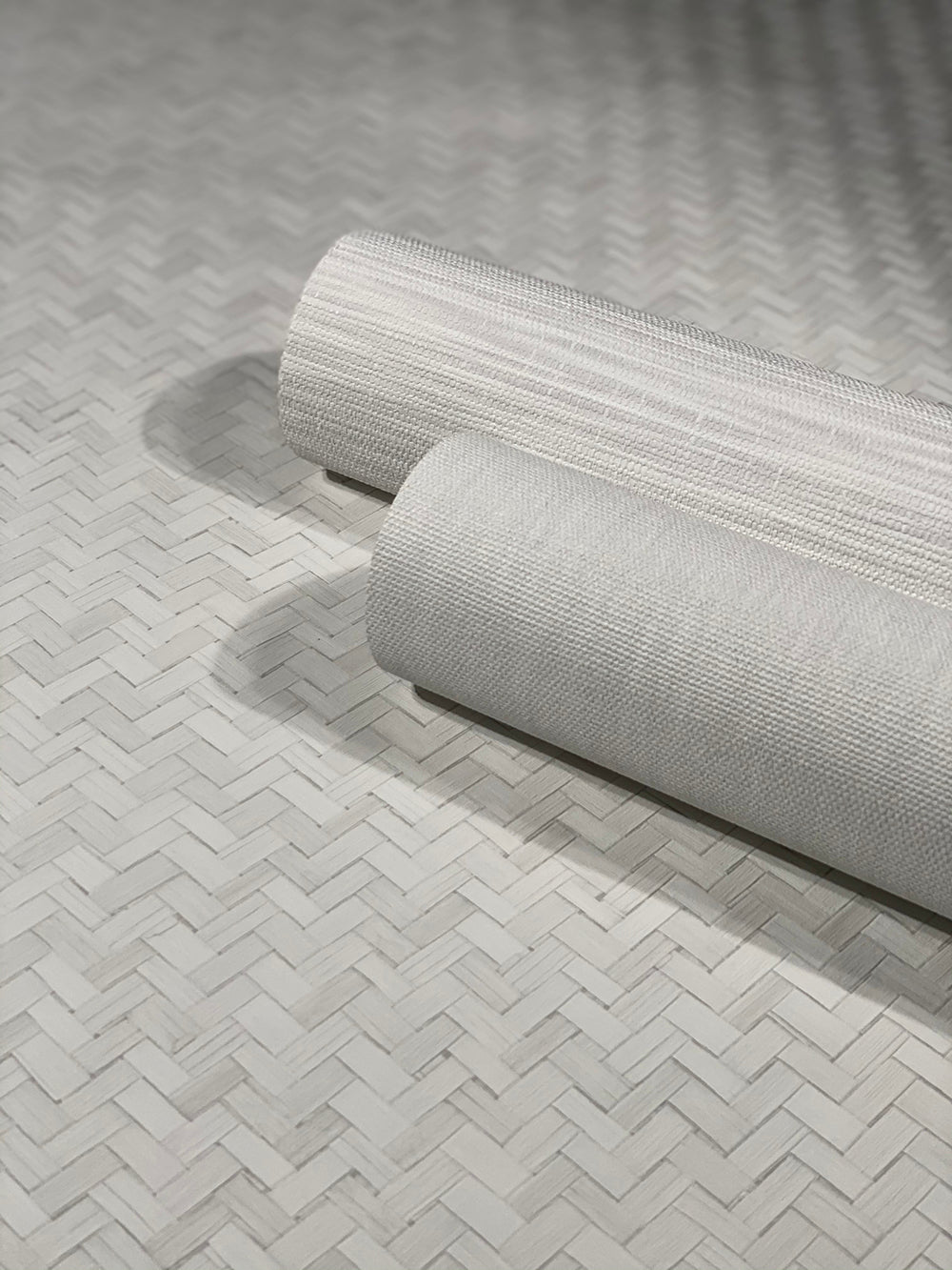 Botanica - Faux Grasscloth bold wallpaper Marburg    