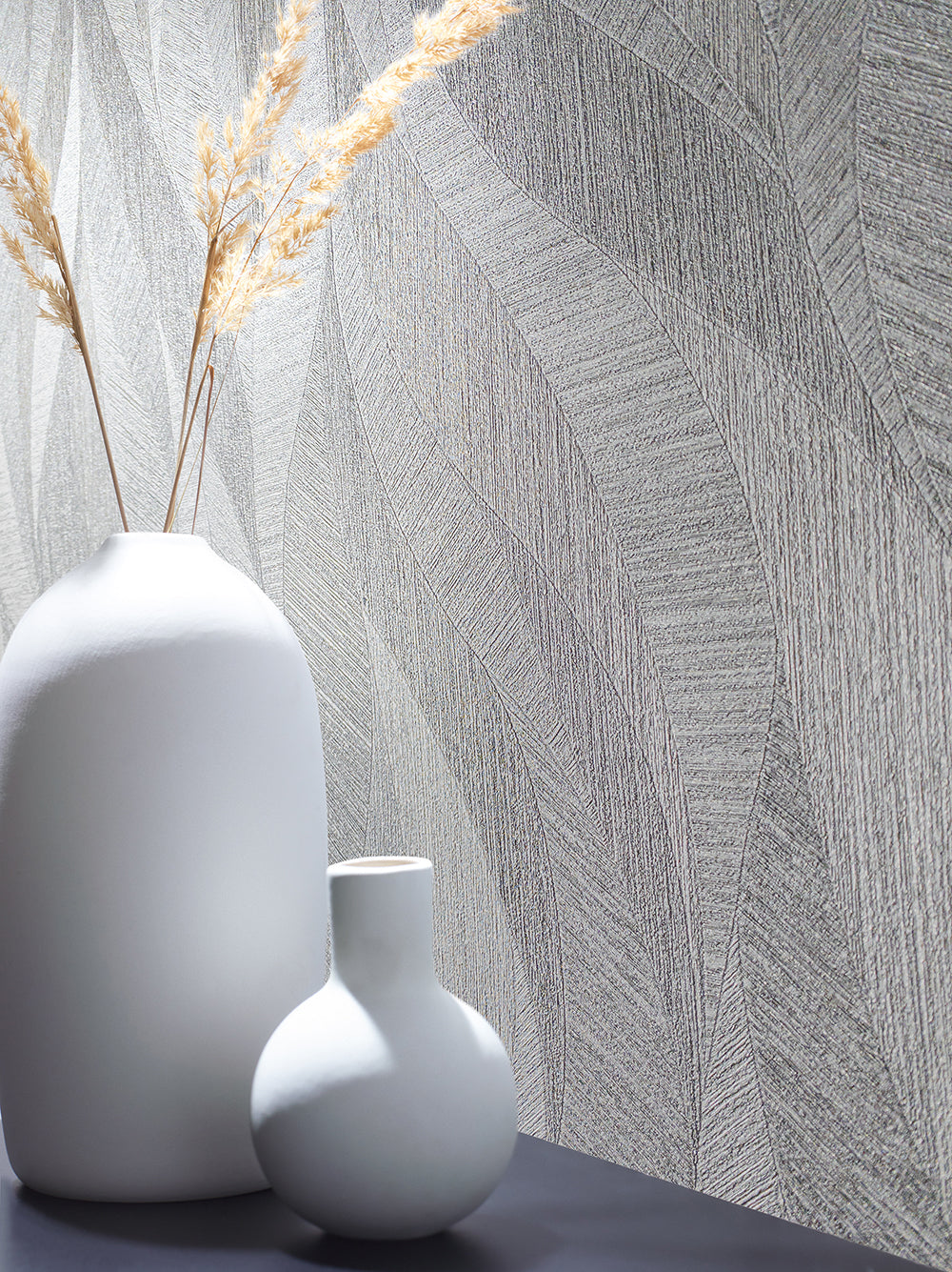 Papis Loveday - Waves textile wallpaper Marburg