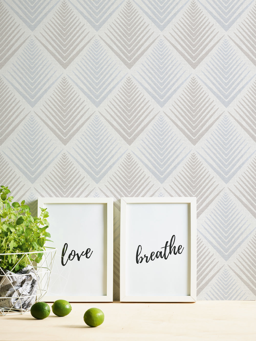 New life - All that Glitters art deco wallpaper AS Creation    