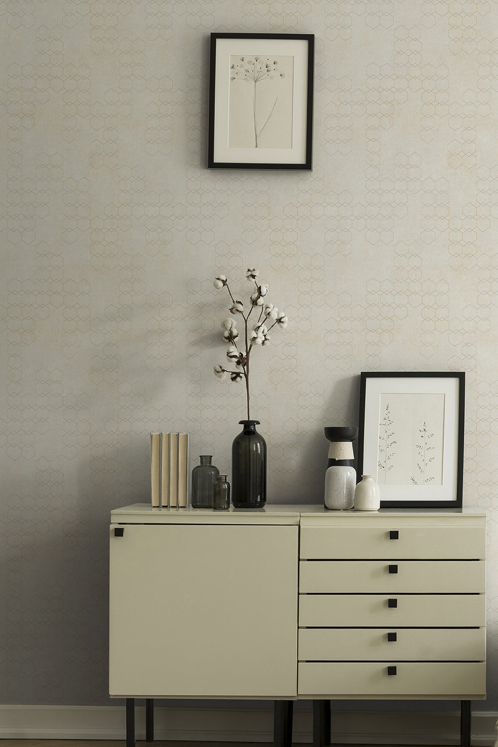 New Walls - Gilded Geometric geometric wallpaper AS Creation    