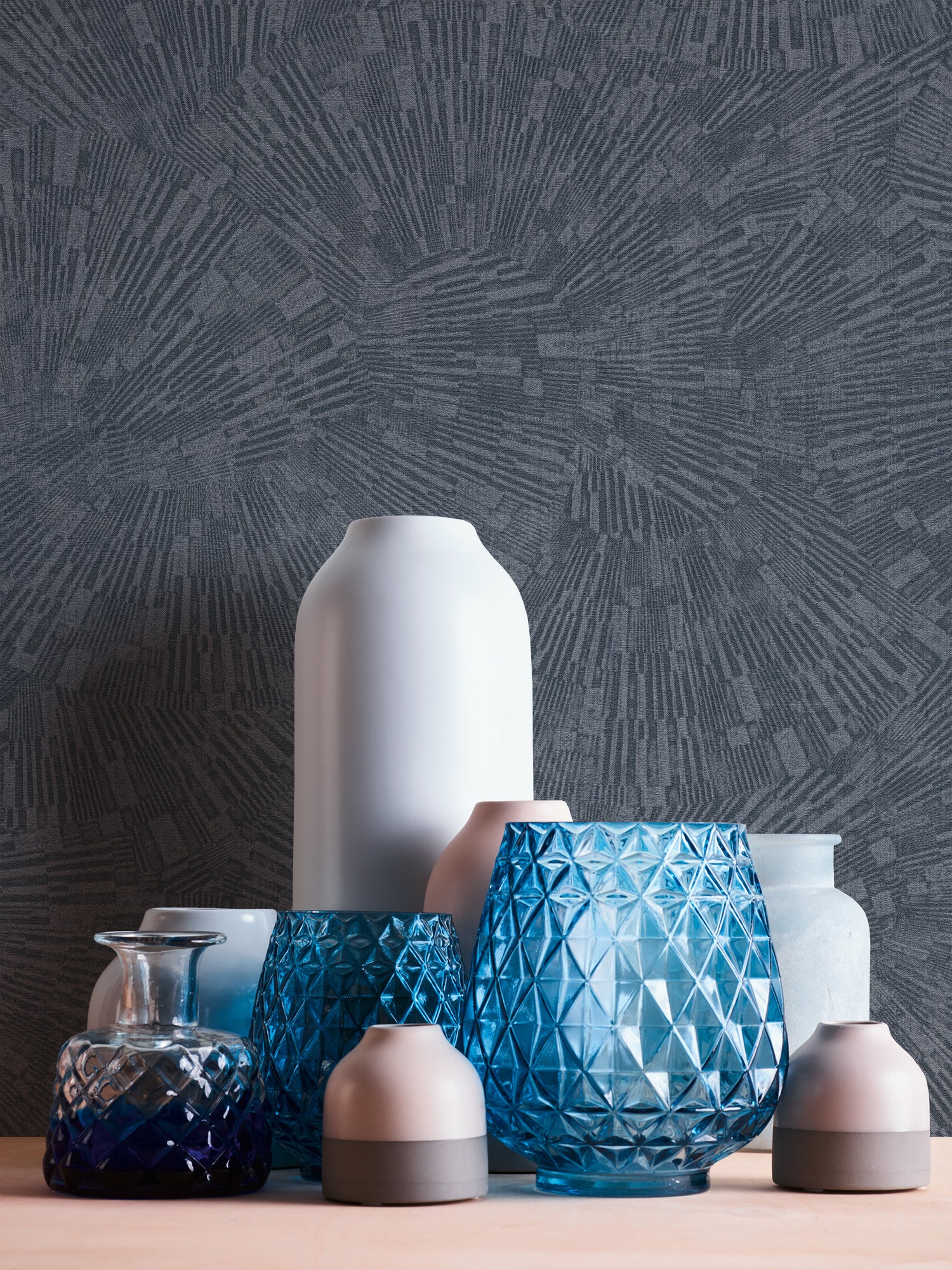 Titanium 3 - Illusion geometric wallpaper AS Creation    
