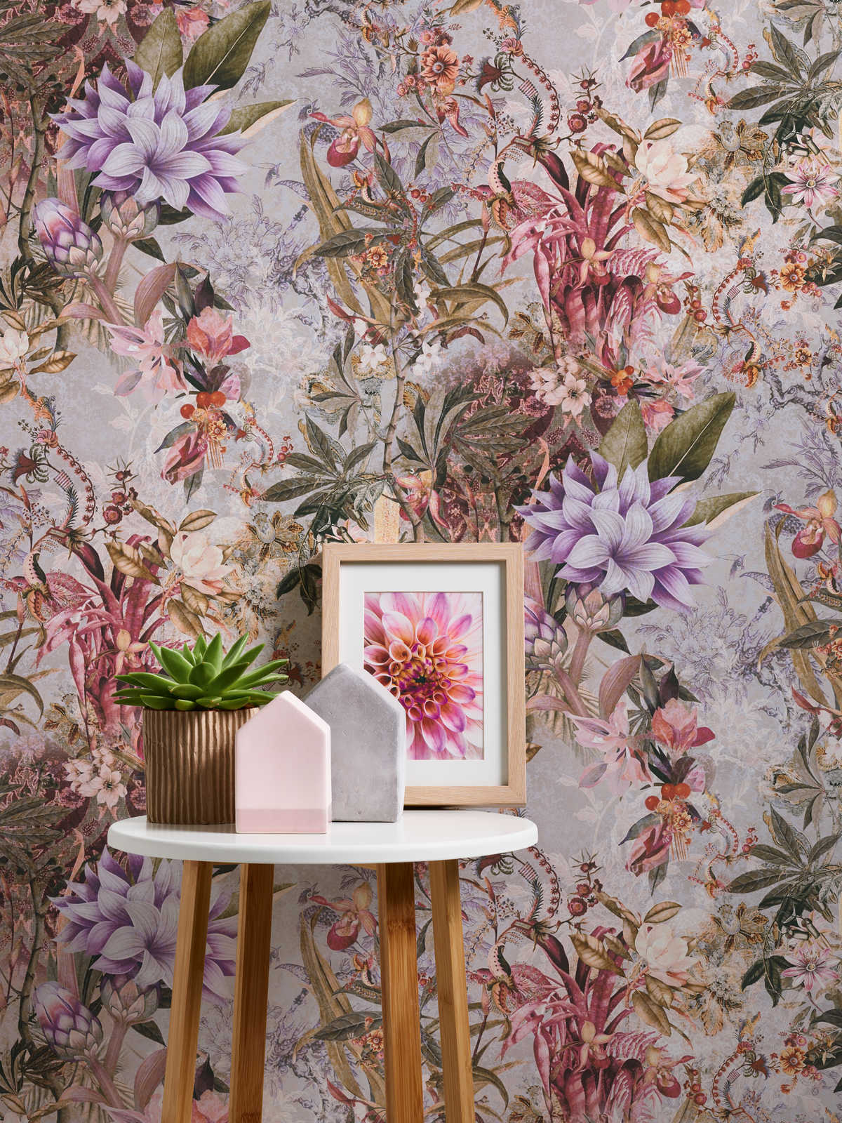 Dream Flowery - Meadow Flowers botanical wallpaper AS Creation    