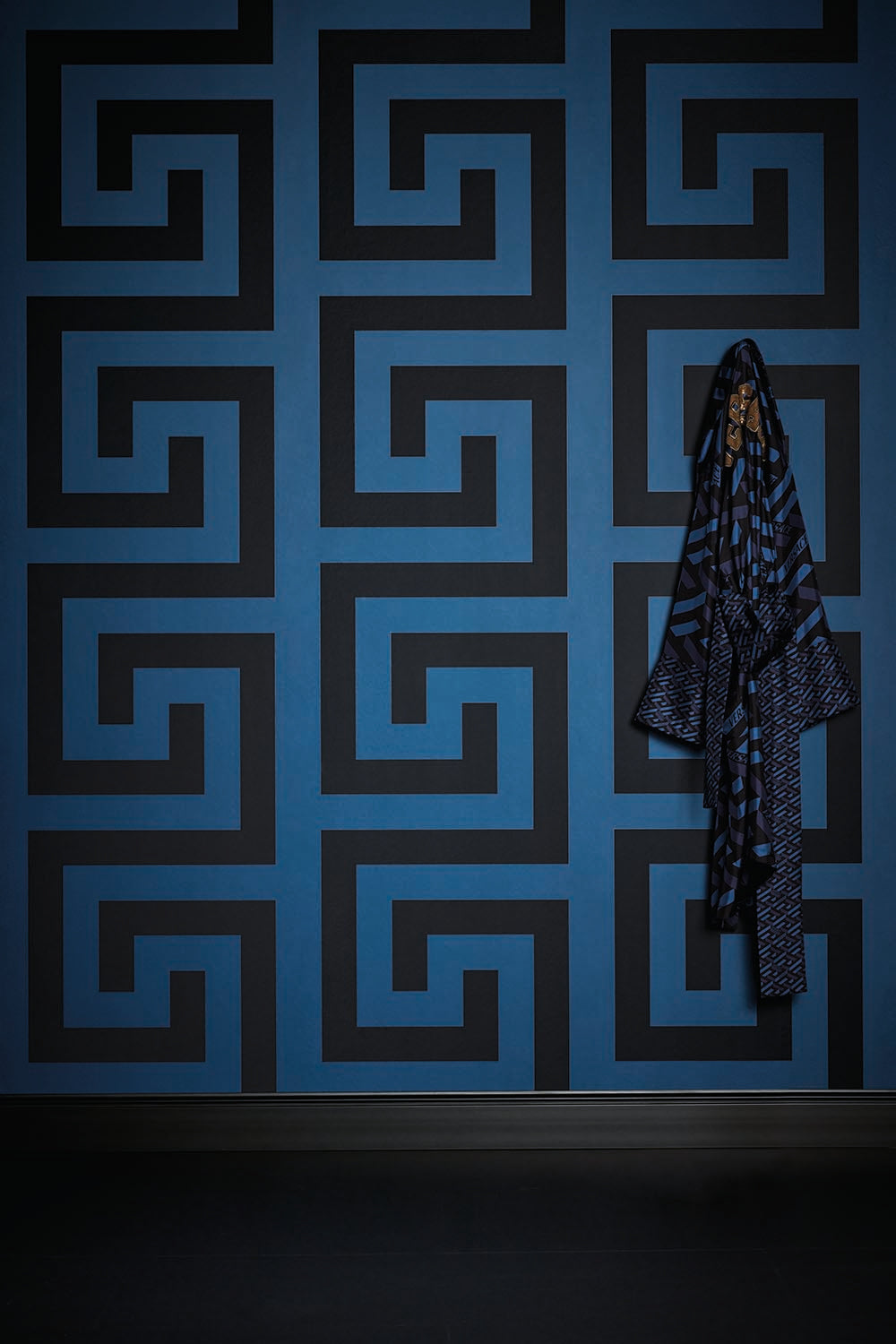 Versace 5 -  Greek Key designer wallpaper AS Creation    