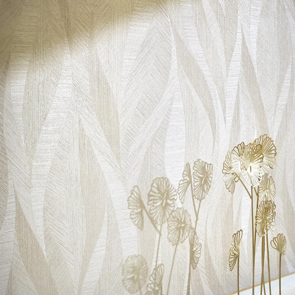 Papis Loveday - Waves textile wallpaper Marburg